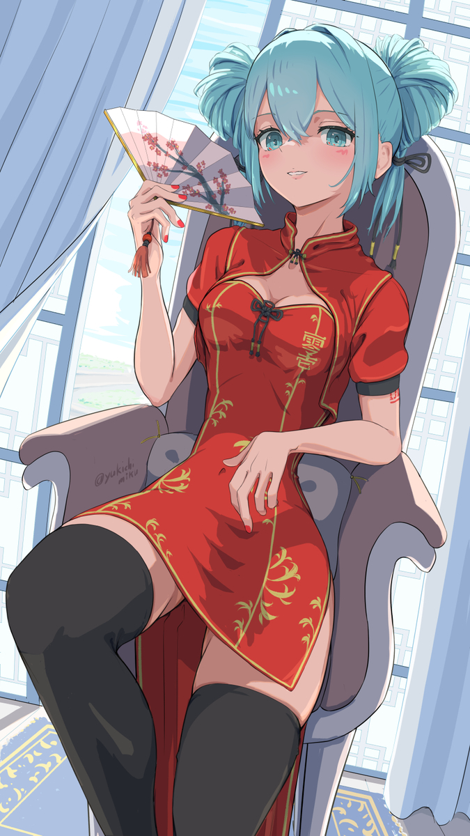 This is a pixiv picture whose title is チャイナ黒ニーソ初音ミクさん.