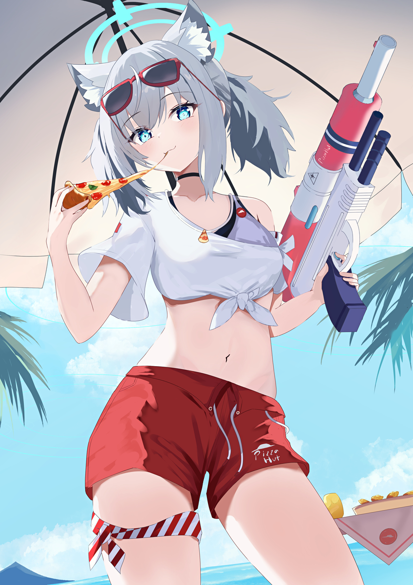 This is a pixiv picture whose title is 中国版ブルアカピザハットコラボシロコ.