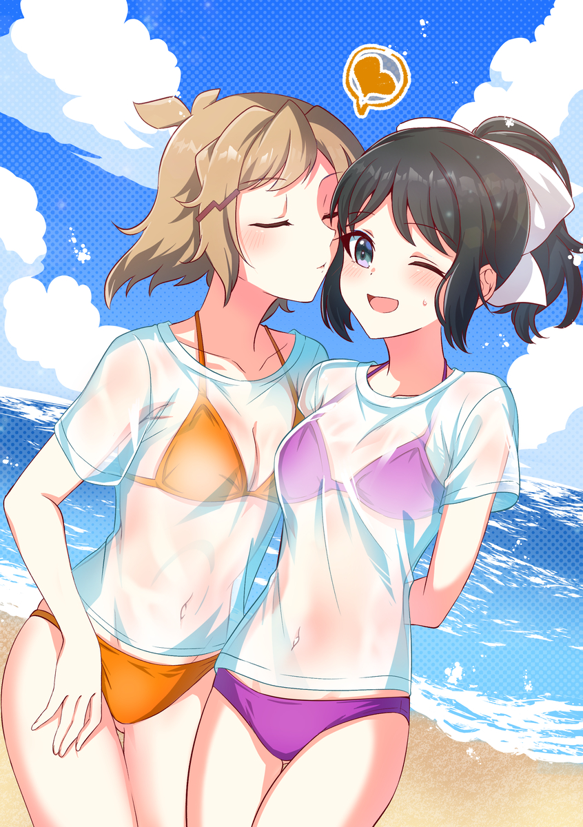 This is a pixiv picture whose title is 水着ひびみく.