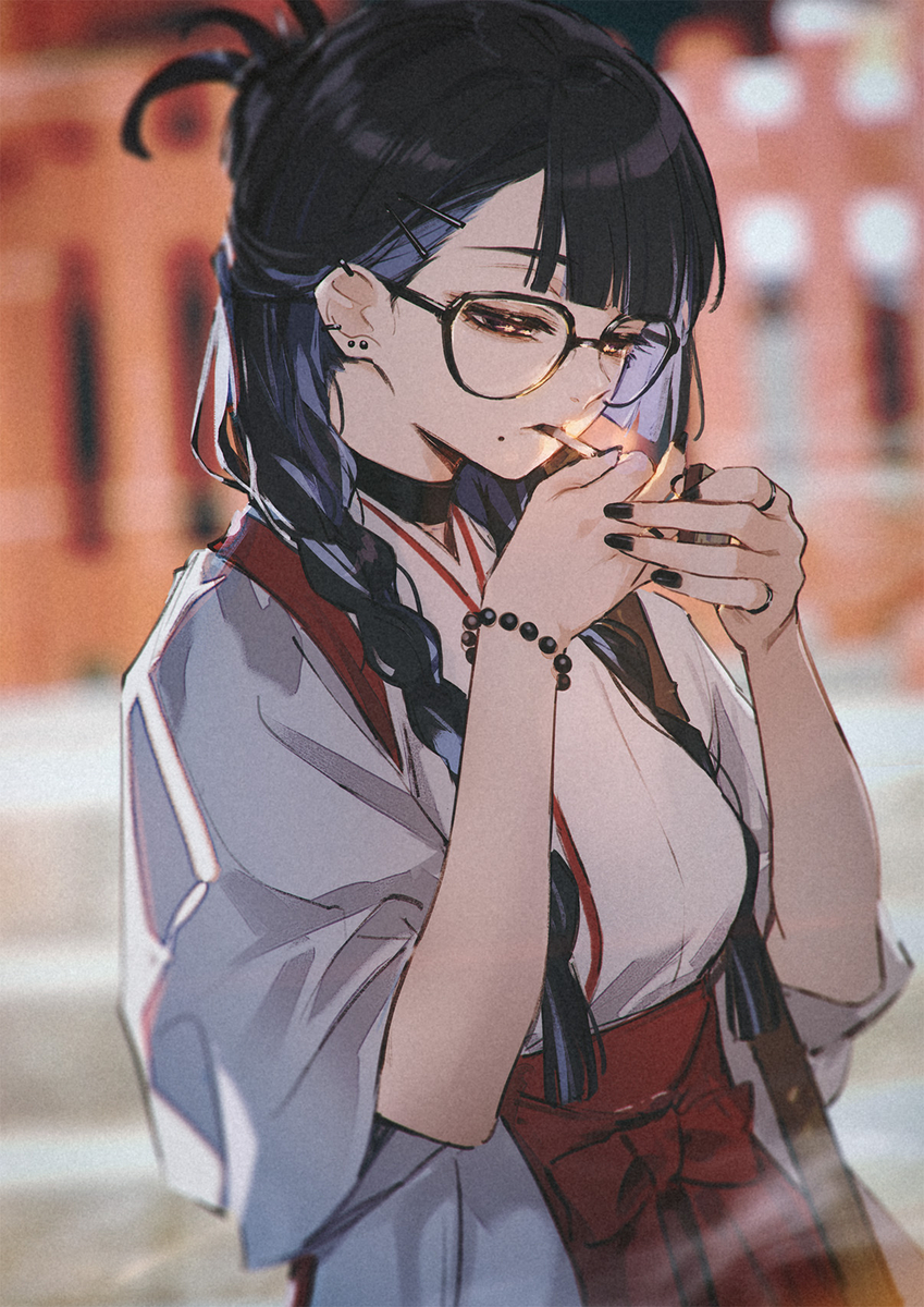 This is a pixiv picture whose title is 病んデレ巫女さん.