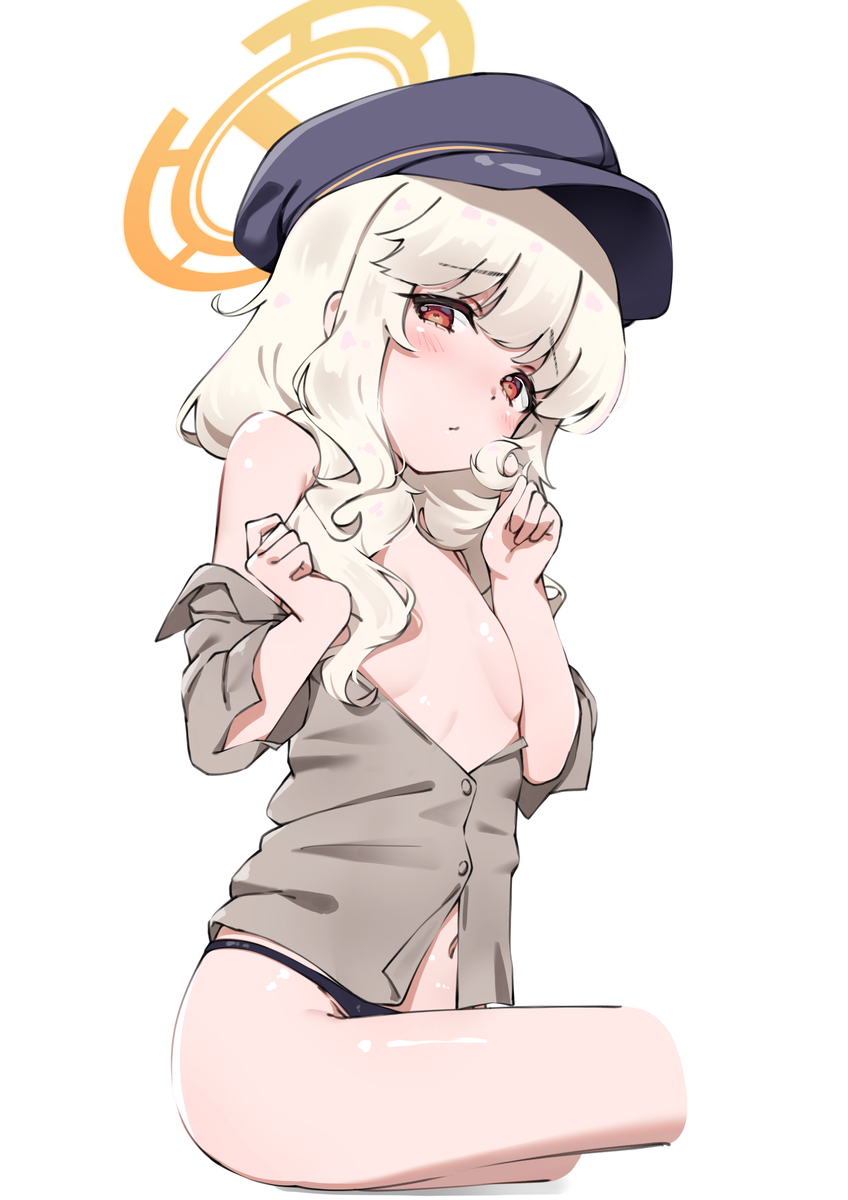 This is a pixiv picture whose title is アオバちゃん落書き.