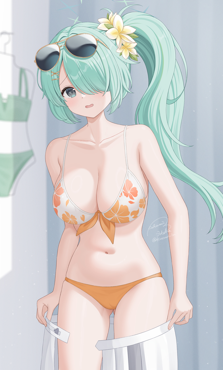 This is a pixiv picture whose title is 水着ヒヨリ.