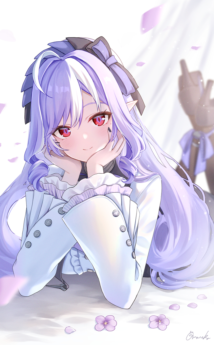 This is a pixiv picture whose title is パエトーン様の寝顔を見守り隊ビビアン.