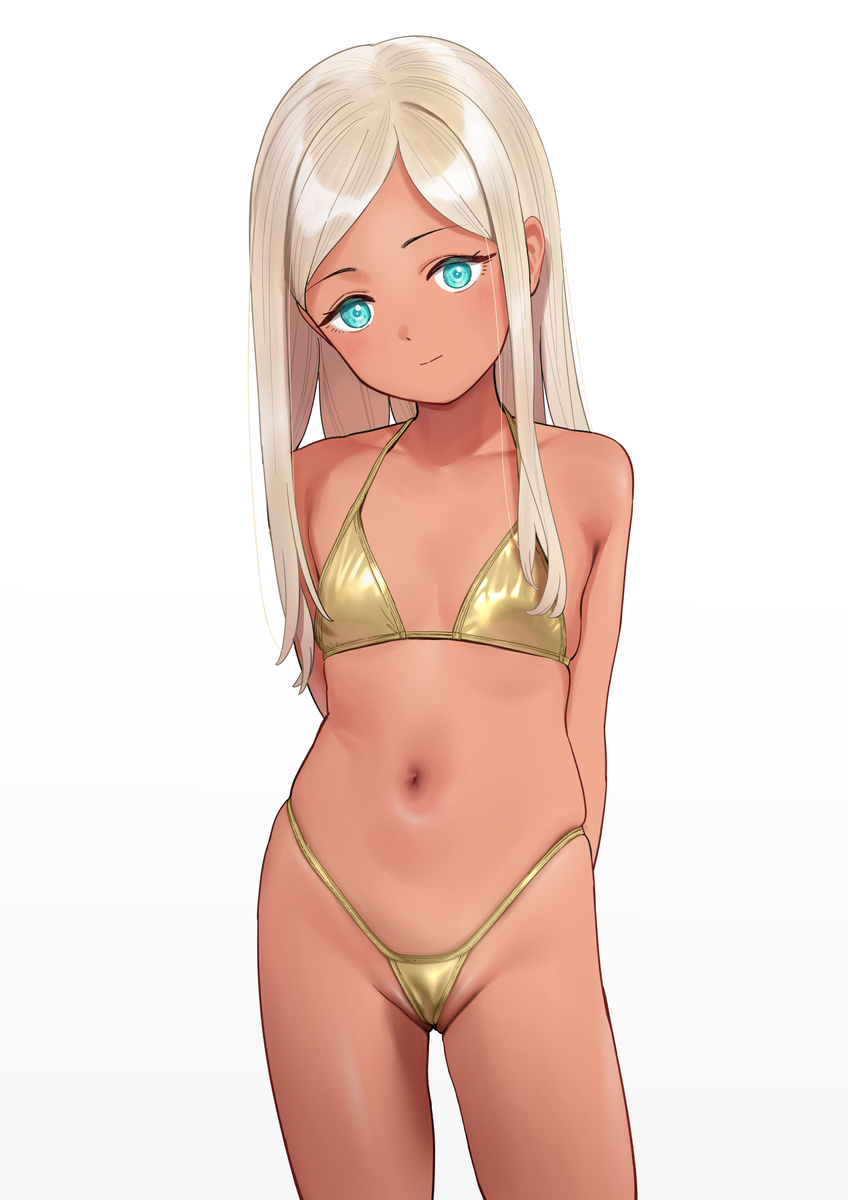 This is a pixiv picture whose title is 金ビキニライラさん.