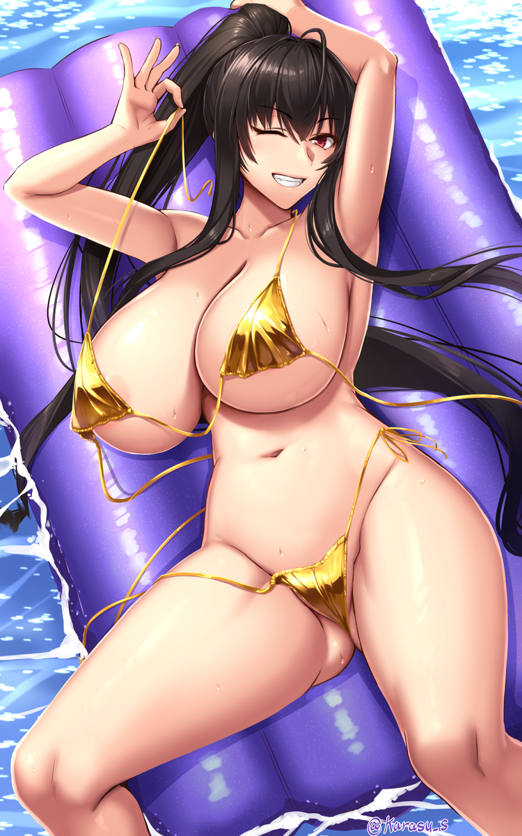 This is a pixiv picture whose title is 金ビキニウィーク！.