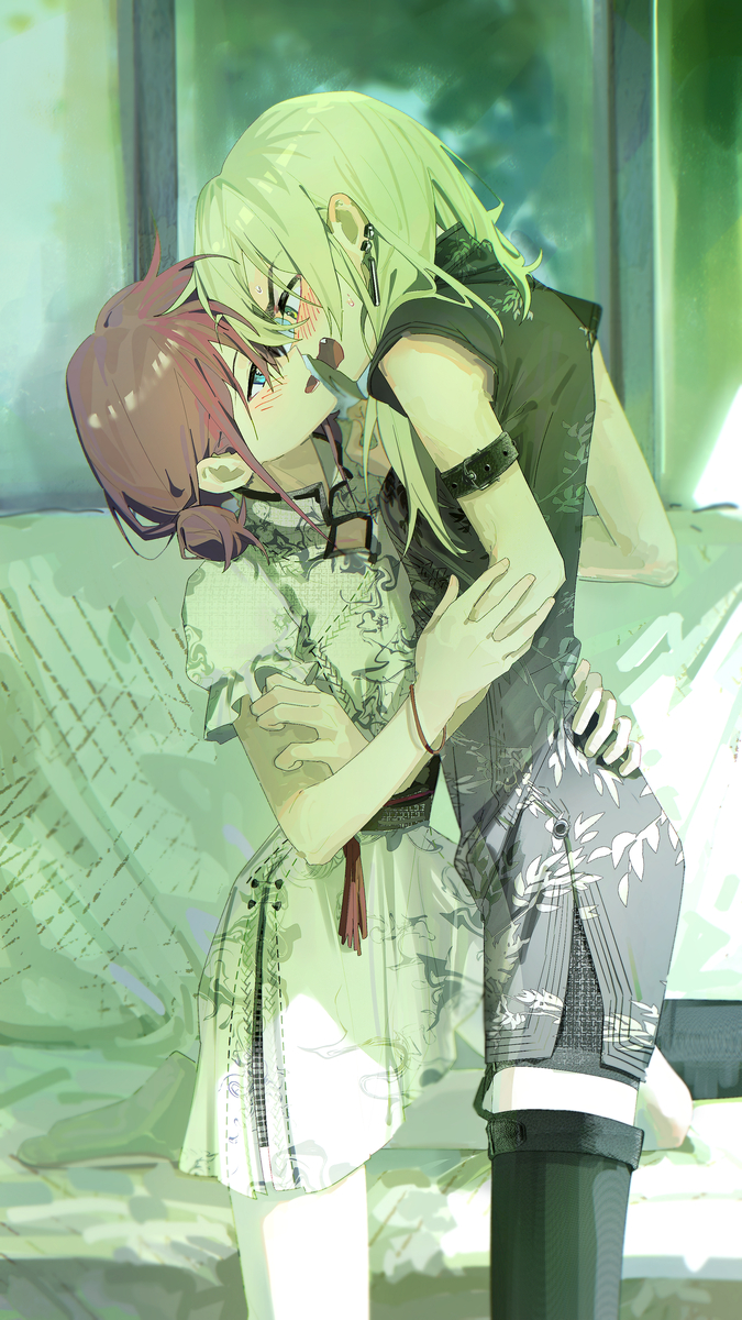 This is a pixiv picture whose title is hug (69/100).