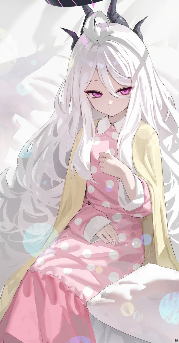 This is a pixiv picture whose title is Day074_睡衣日奈.