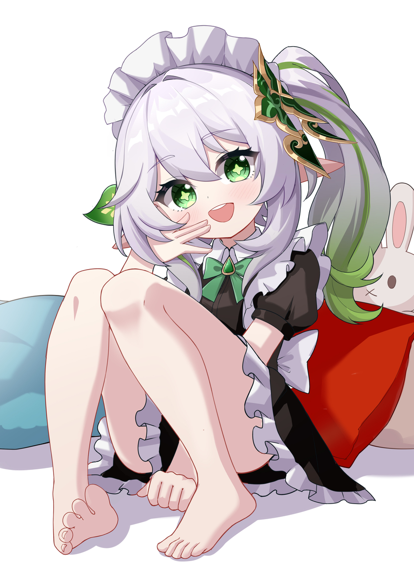 This is a pixiv picture whose title is 女仆纳西妲.