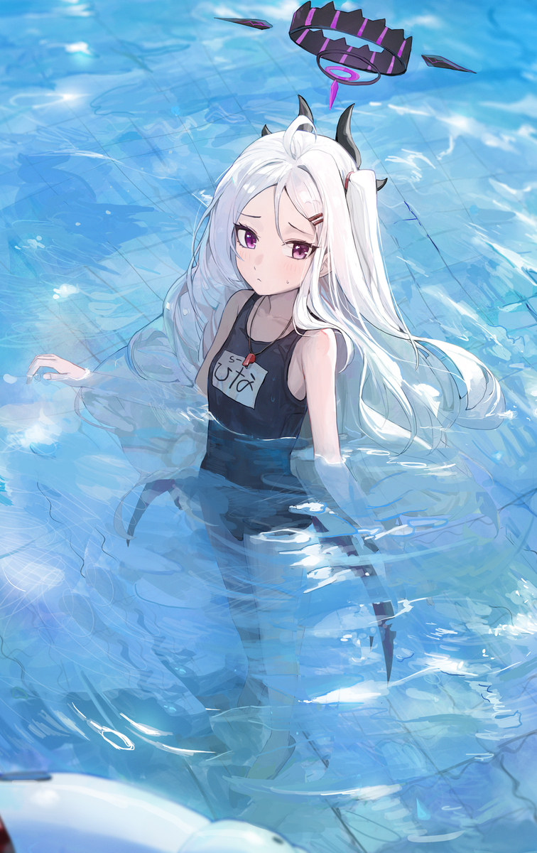 This is a pixiv picture whose title is 空崎ヒナ(水着).