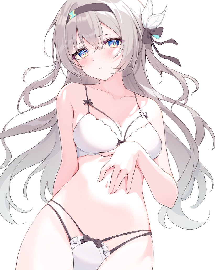 This is a pixiv picture whose title is 流萤.
