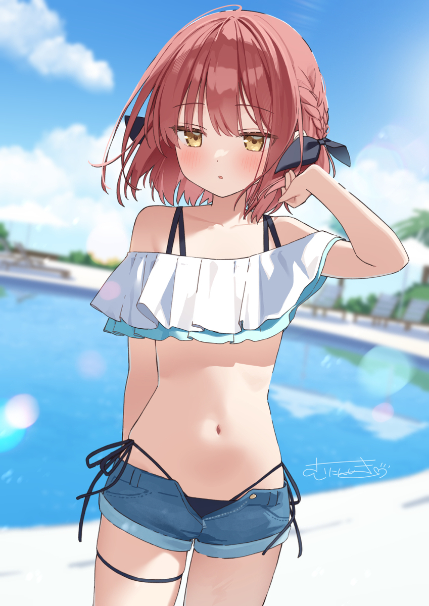 This is a pixiv picture whose title is 「あんまり見られると…恥ずかしい、です...」.
