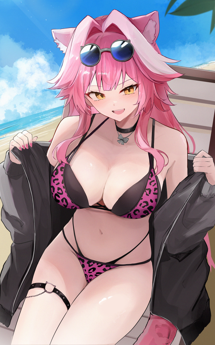 This is a pixiv picture whose title is Raora Swimsuit.