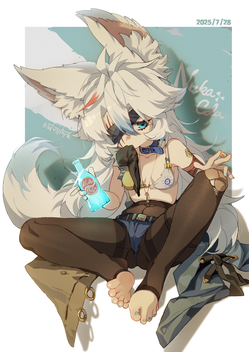 This is a pixiv picture whose title is OC.