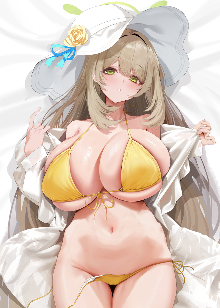 This is a pixiv picture whose title is ノノミちゃん抱き枕カバー通贩！.