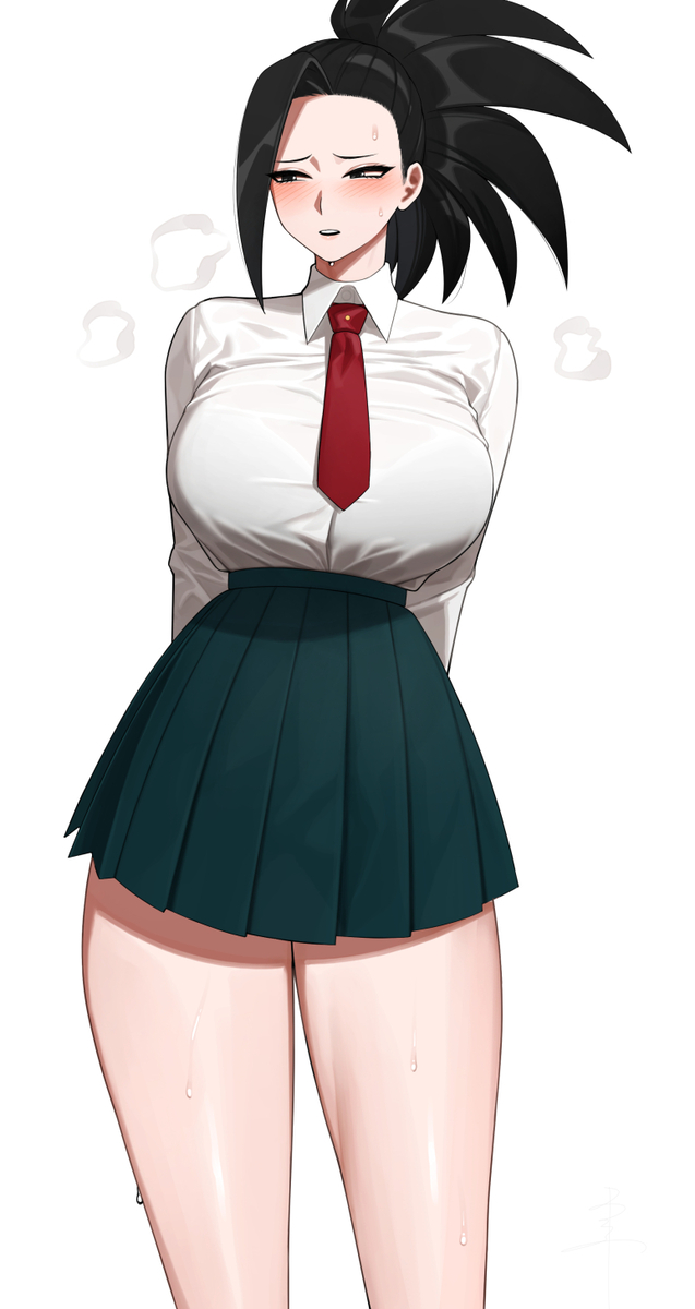 This is a pixiv picture whose title is 大人制服ヤオモモ.