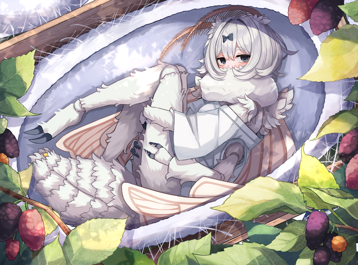 This is a pixiv picture whose title is 蚕の羽化.