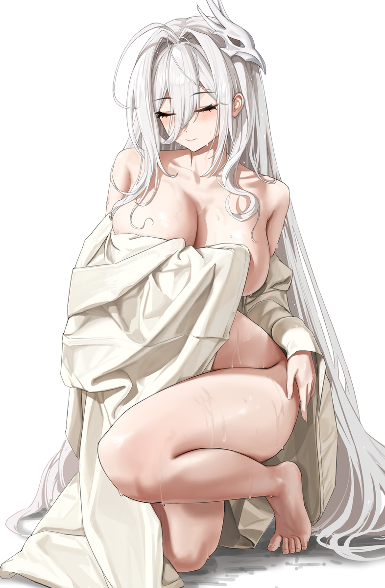 This is a pixiv picture whose title is 白凤 出浴.