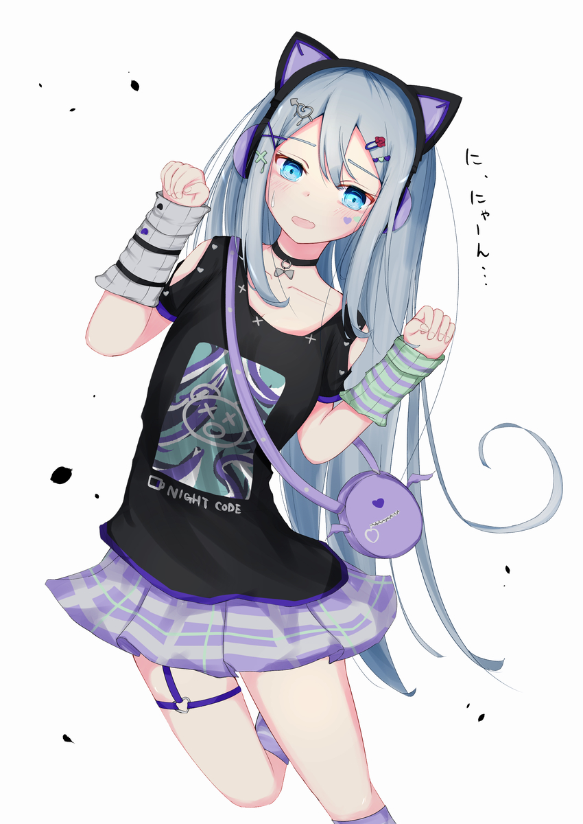 This is a pixiv picture whose title is 猫耳ヘッドホンの奏ちゃん.