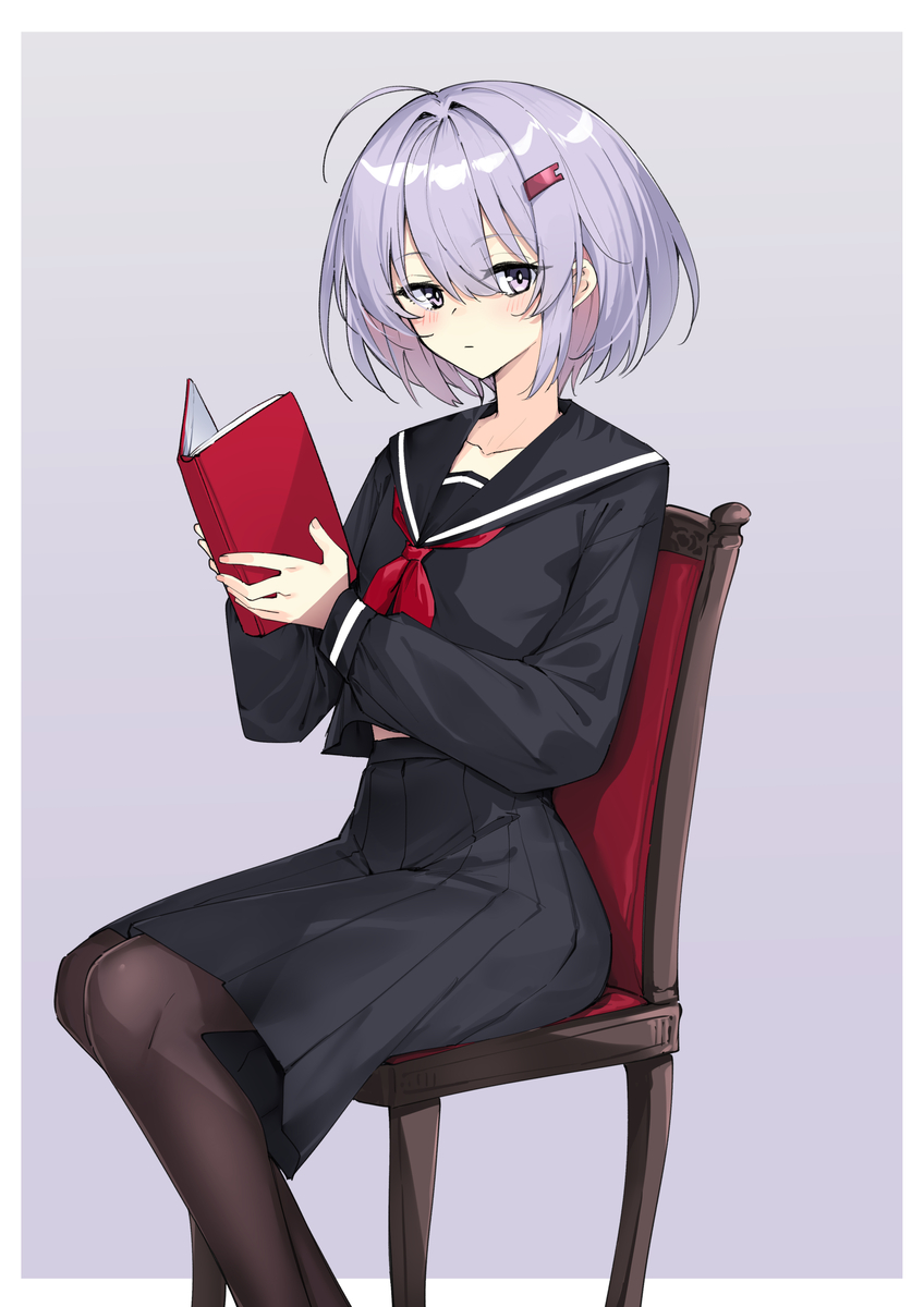 This is a pixiv picture whose title is 図書室によく居座ってる結月さん.