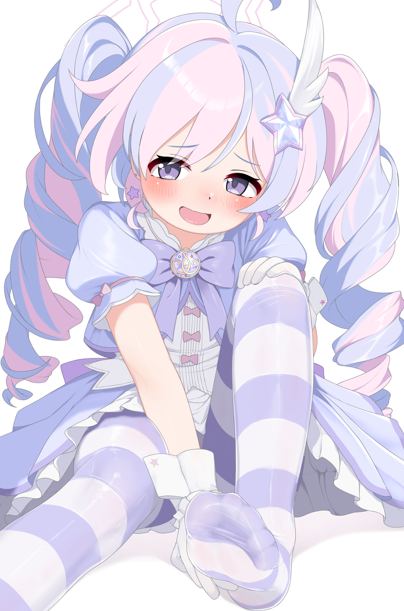 This is a pixiv picture whose title is 玲纱队员，是个面包.