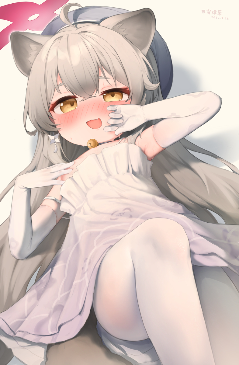 This is a pixiv picture whose title is 小满礼服.