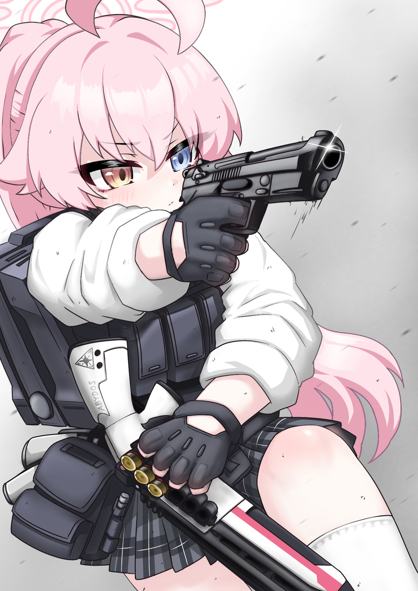 This is a pixiv picture whose title is 臨戦ホシノ.