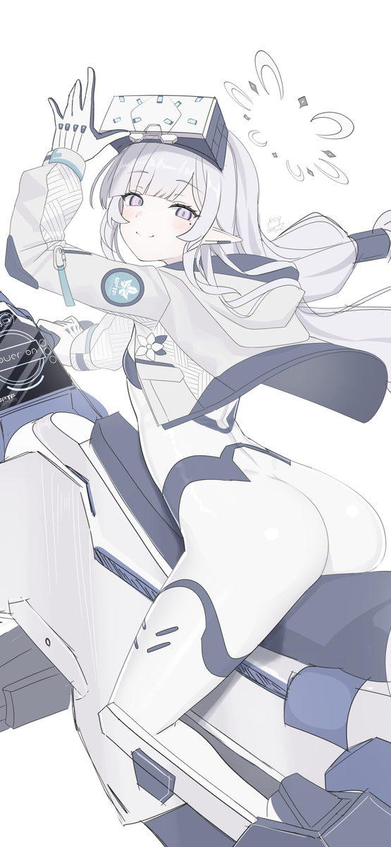 This is a pixiv picture whose title is 臨戦ヒマリ.