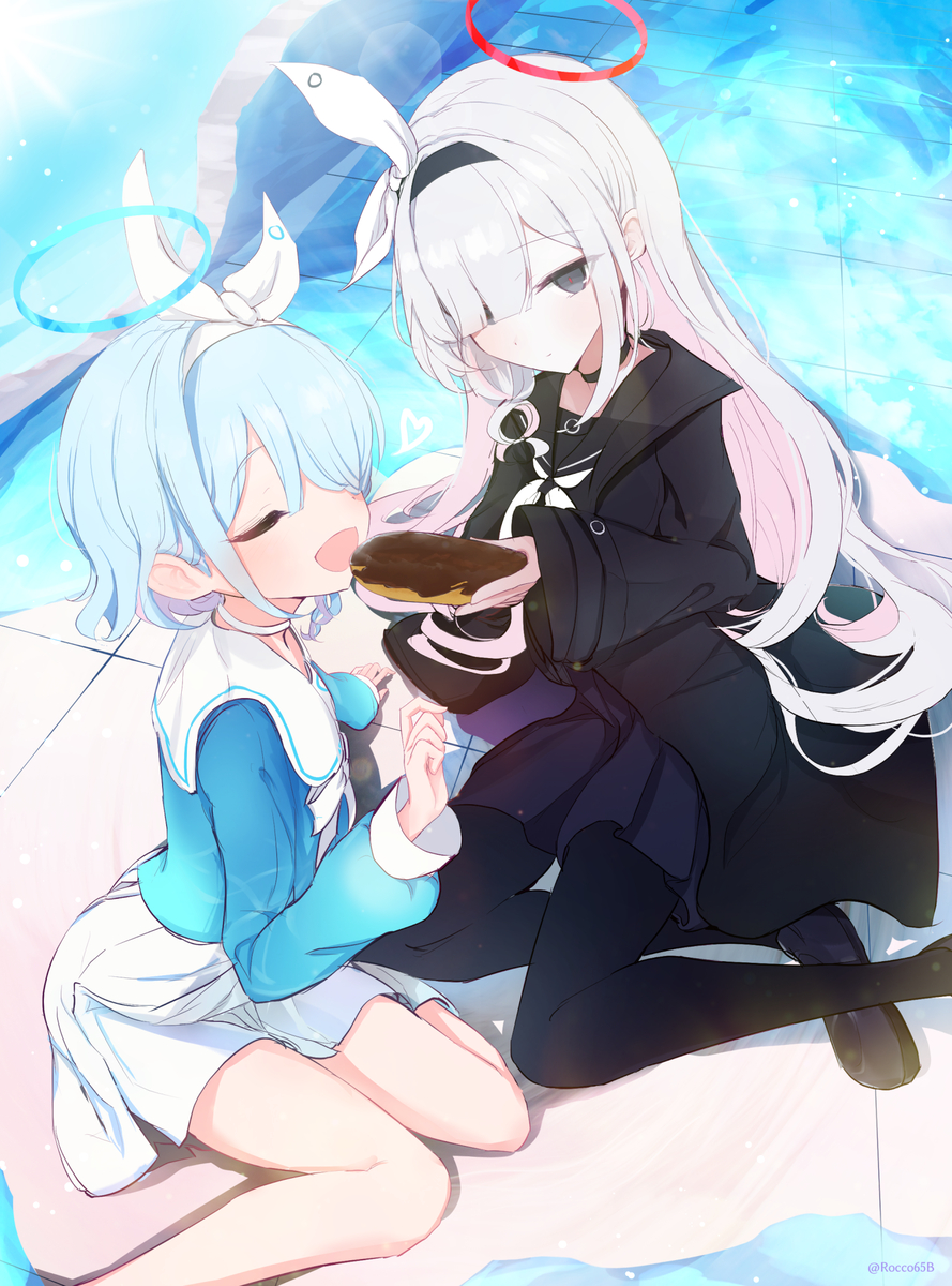 This is a pixiv picture whose title is あーん💙💜.