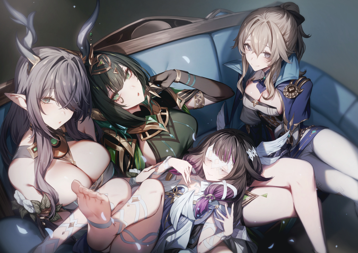 This is a pixiv picture whose title is 月.