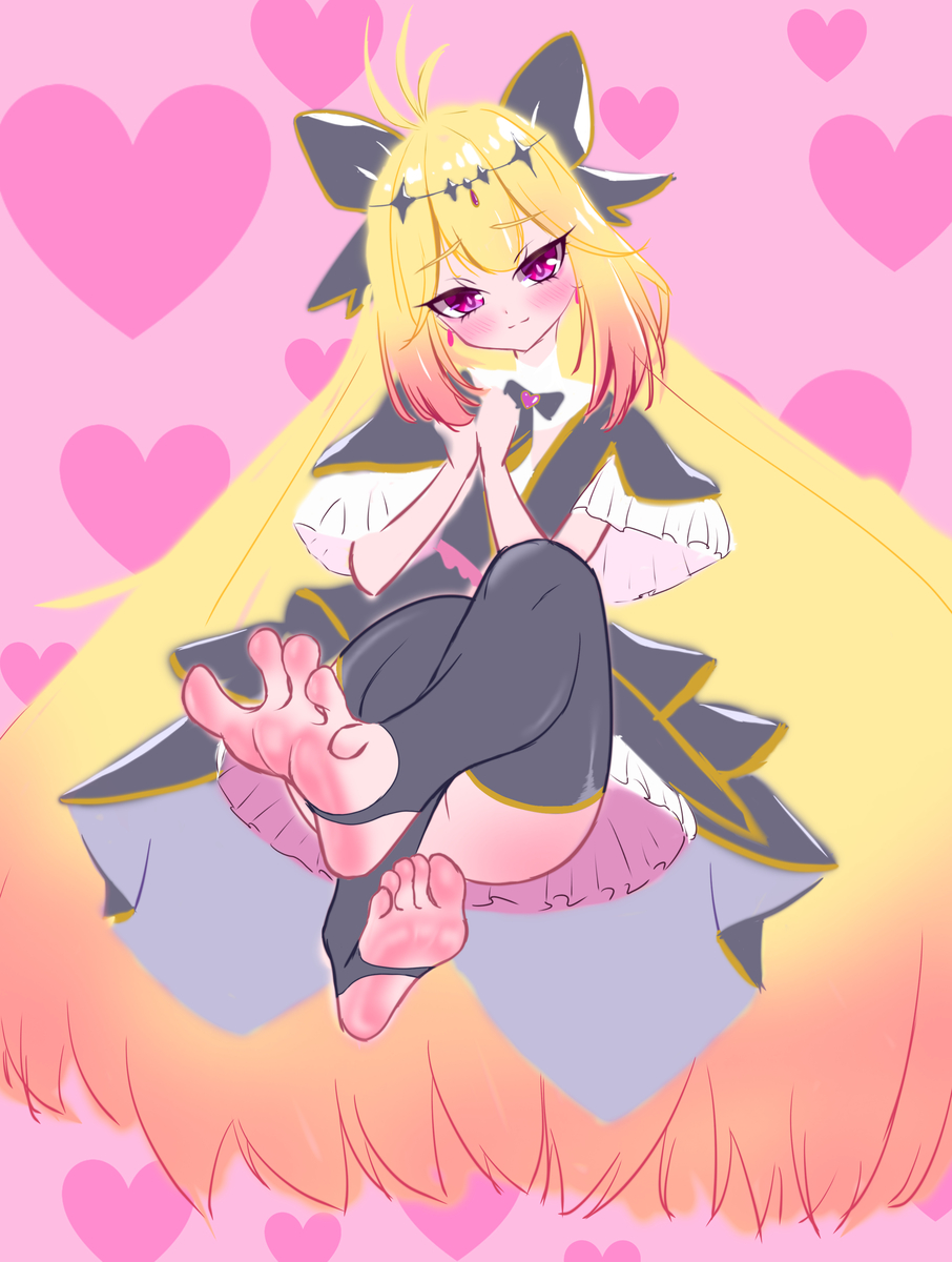 This is a pixiv picture whose title is 速摸一张小萝莉.