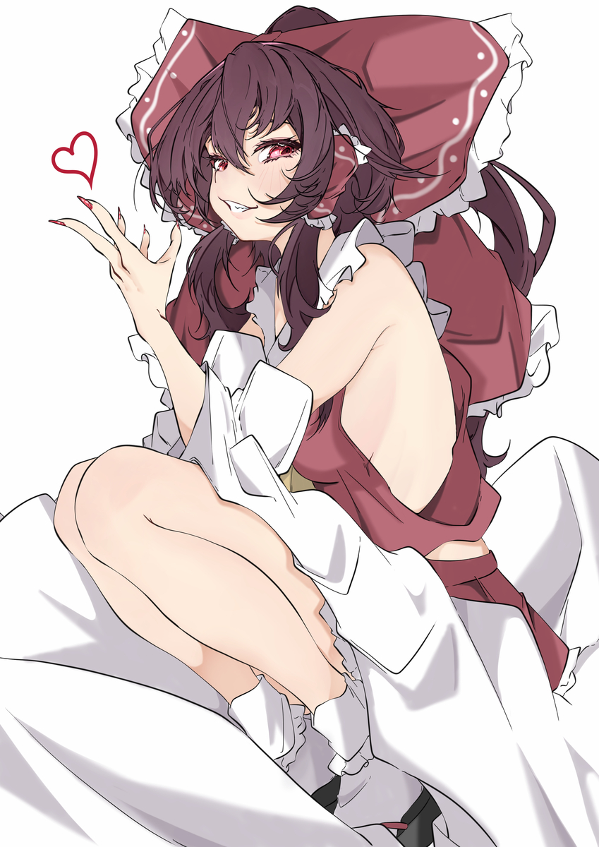 This is a pixiv picture whose title is 霊夢.