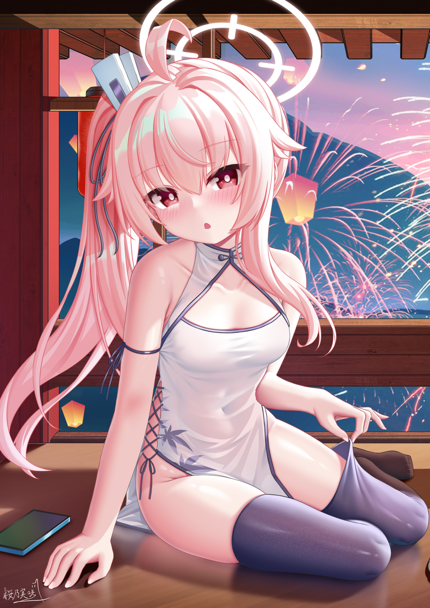 This is a pixiv picture whose title is ナツ (チャイナドレス).