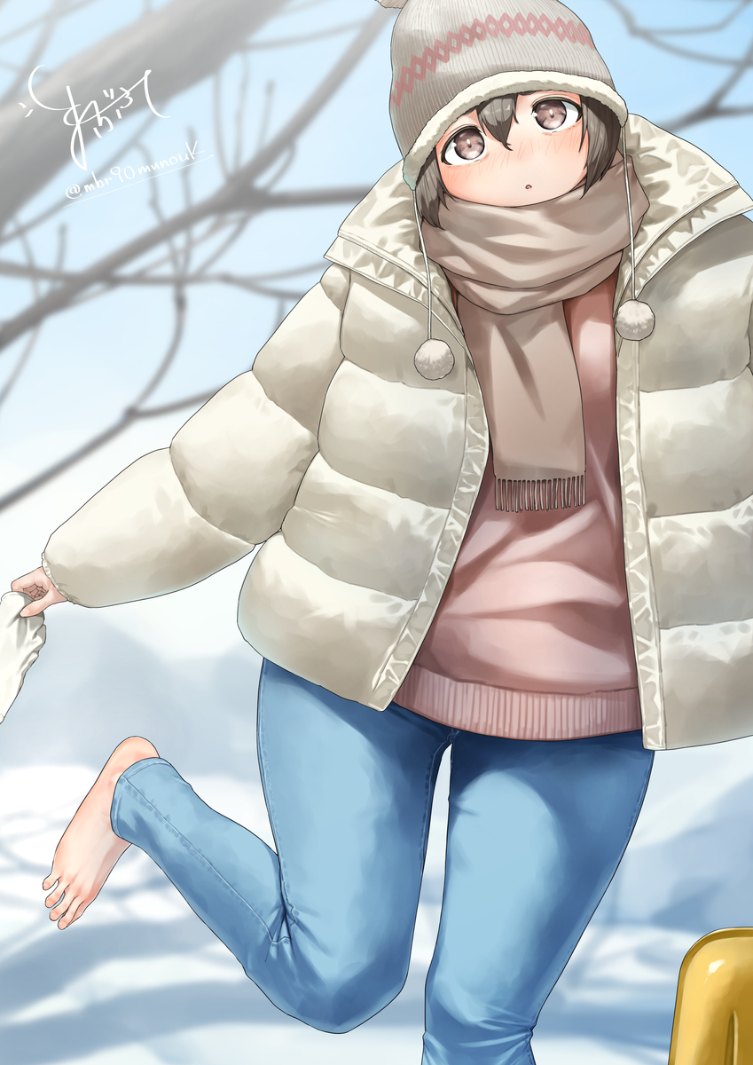 This is a pixiv picture whose title is 雪と裸足　その①.