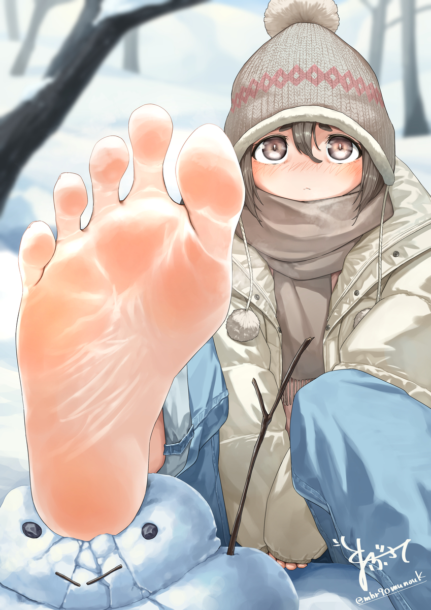 This is a pixiv picture whose title is 雪と裸足　その②.