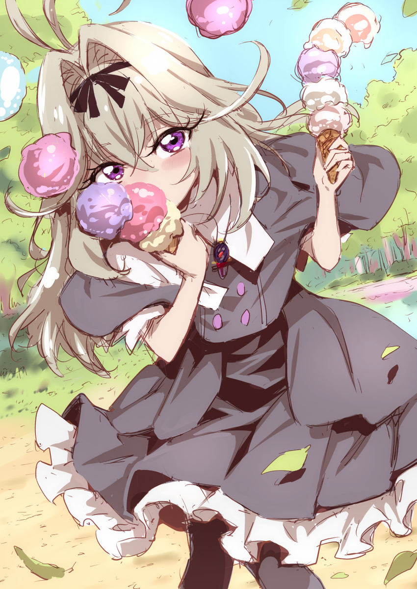 This is a pixiv picture whose title is アイス食べるのをあきらめない るるかちゃん！.