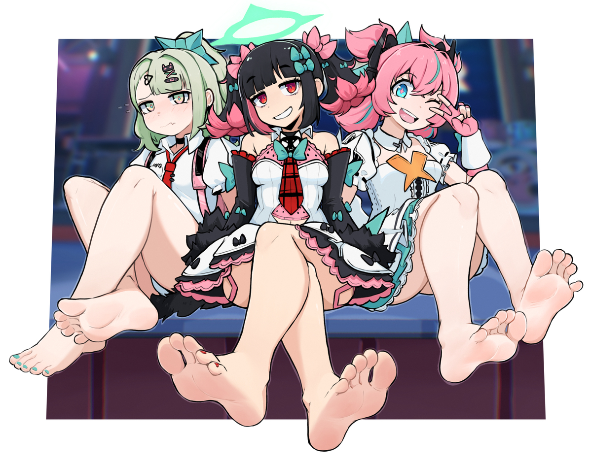 This is a pixiv picture whose title is Angels of Delusion.