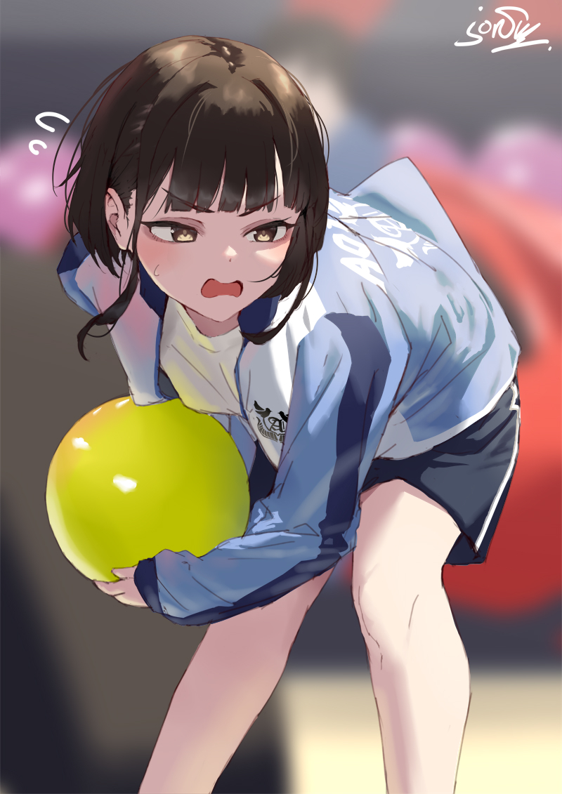 This is a pixiv picture whose title is 両手投げの子が本気だった.