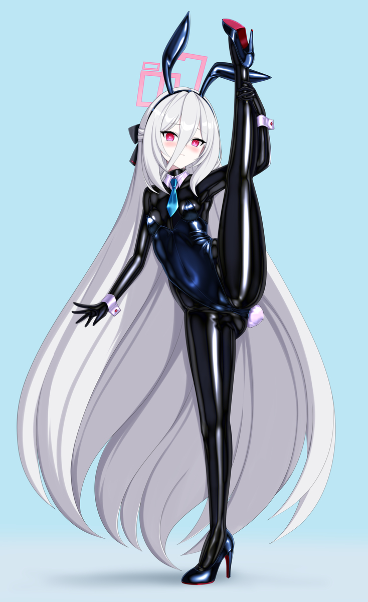 This is a pixiv picture whose title is ぴっちりラバニースーツのケイちゃん.