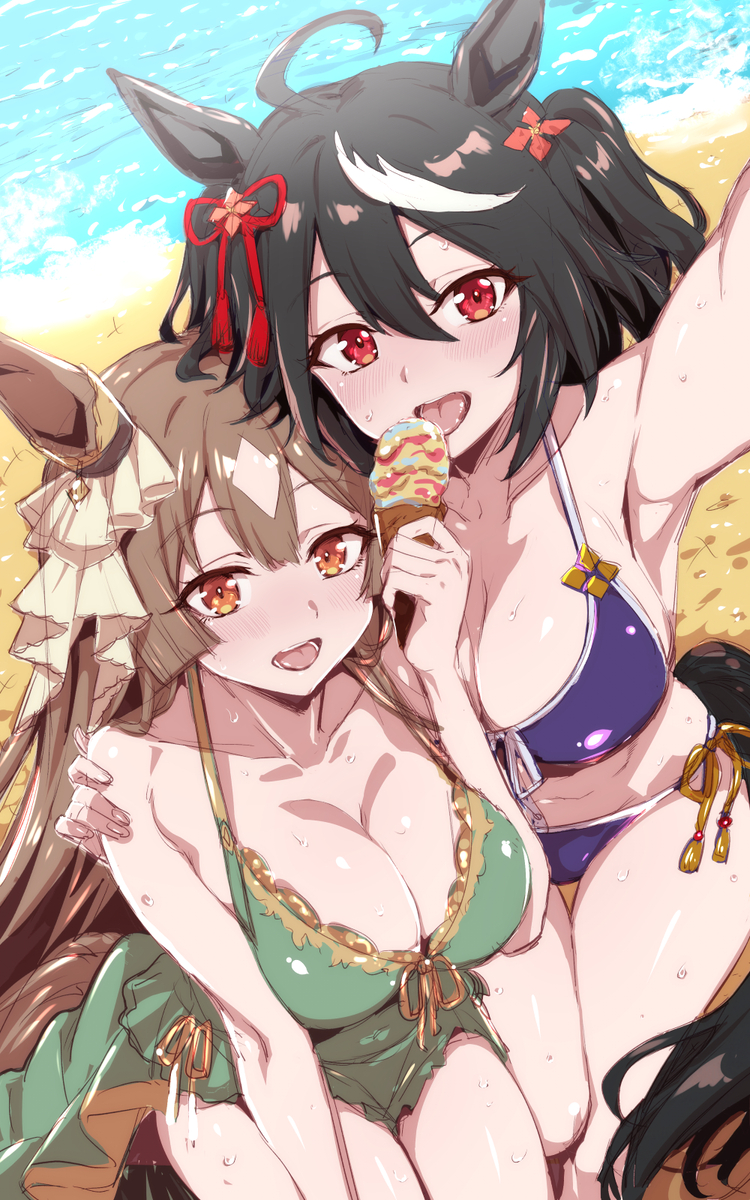 This is a pixiv picture whose title is キタサト水着.