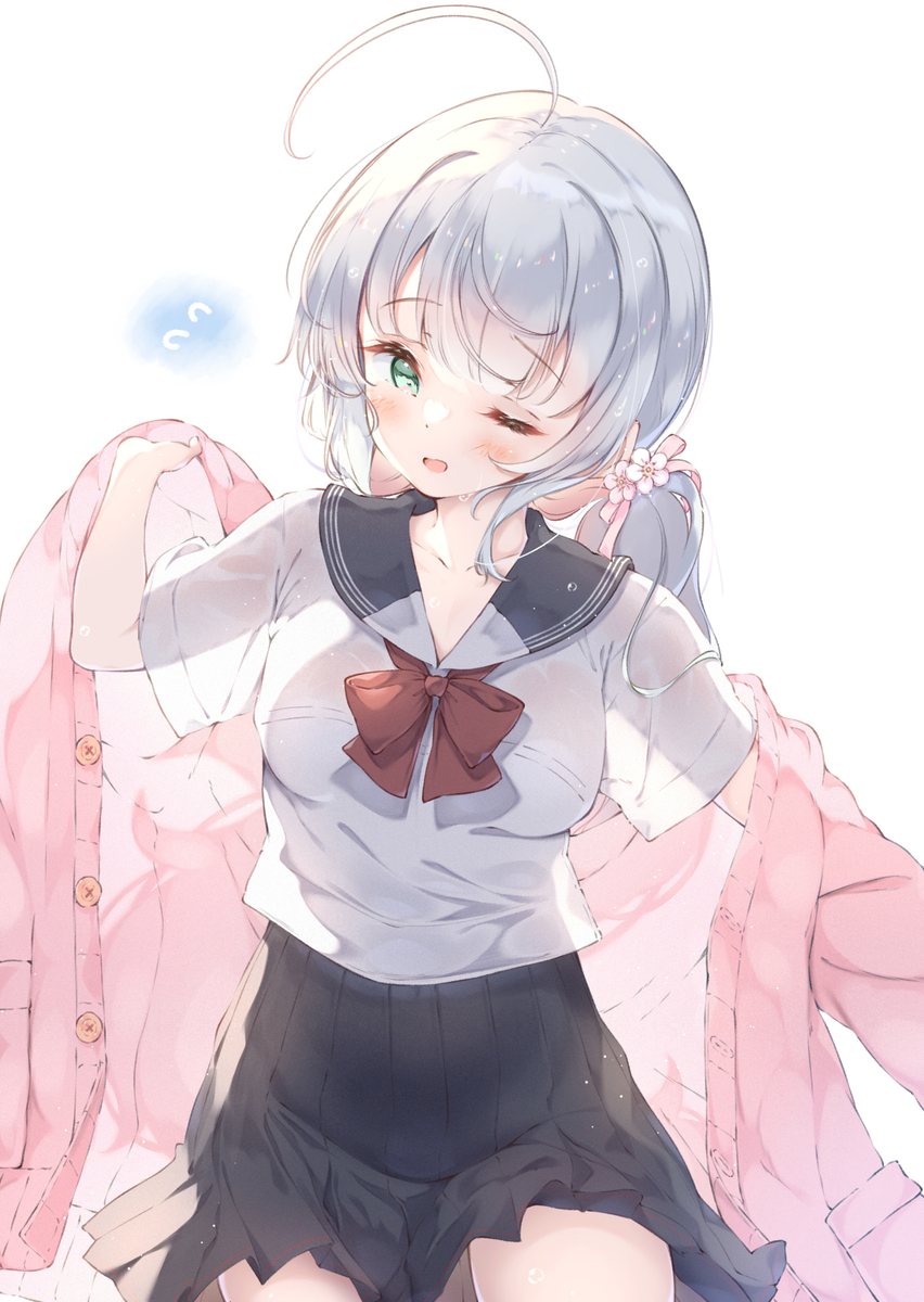 This is a pixiv picture whose title is 朝「さむーい」、昼「あつーい」な季節❄️☀️.