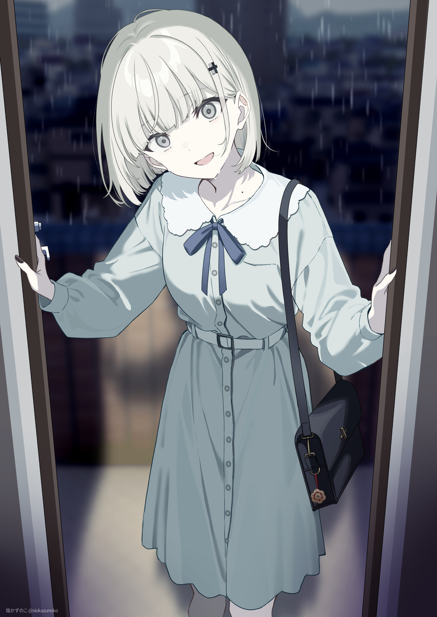 This is a pixiv picture whose title is 「― 先輩。憑いてきちゃいました。」.