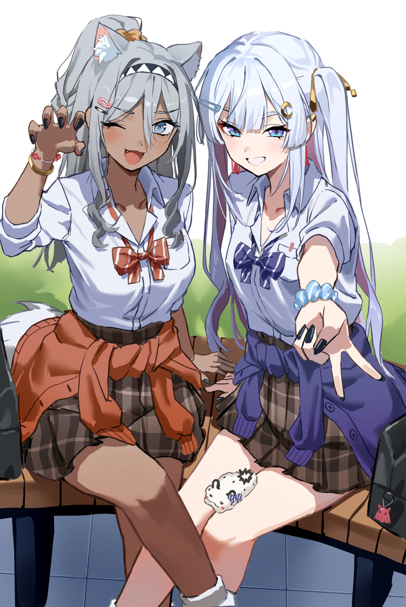This is a pixiv picture whose title is ギャル似合いそうな２人.