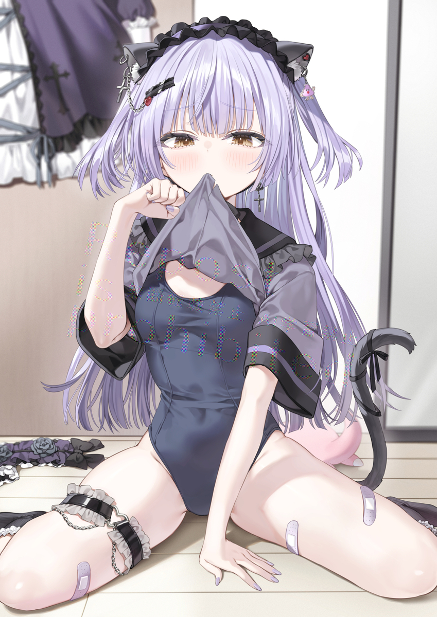 This is a pixiv picture whose title is 制服×スク水.