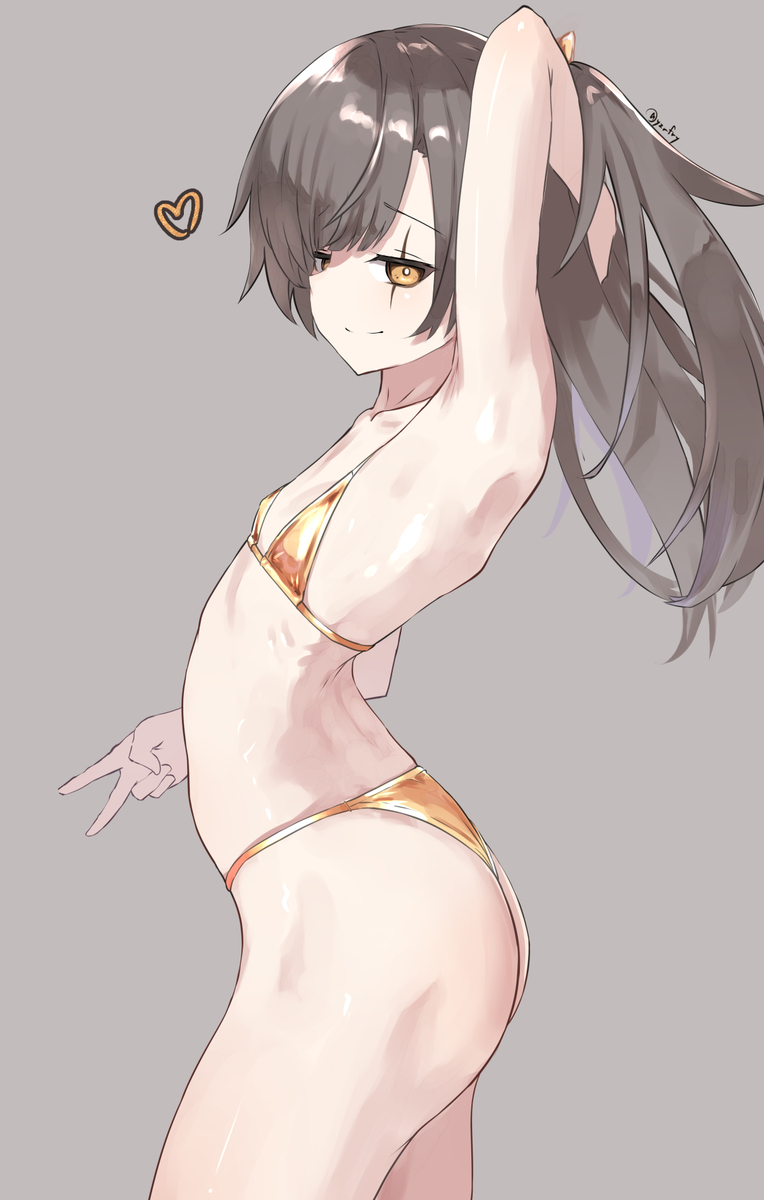 This is a pixiv picture whose title is gold.