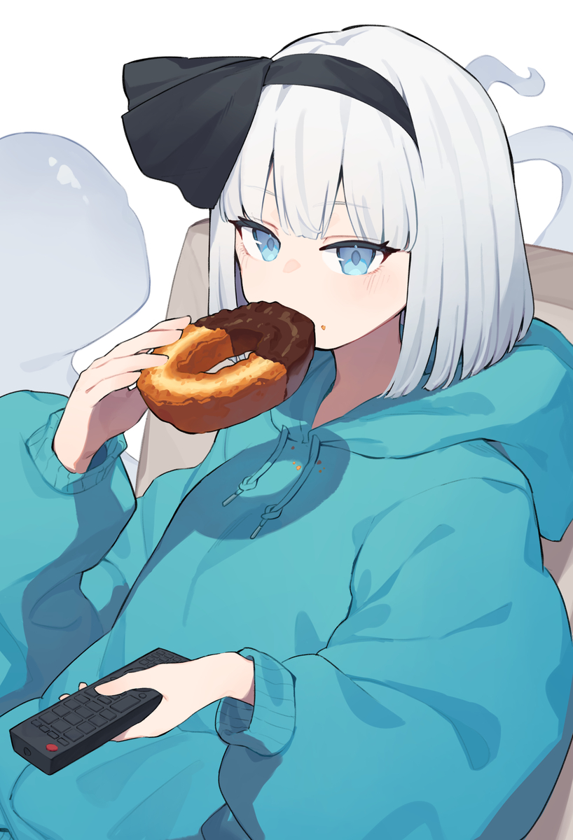 This is a pixiv picture whose title is 家に妖夢がいる.