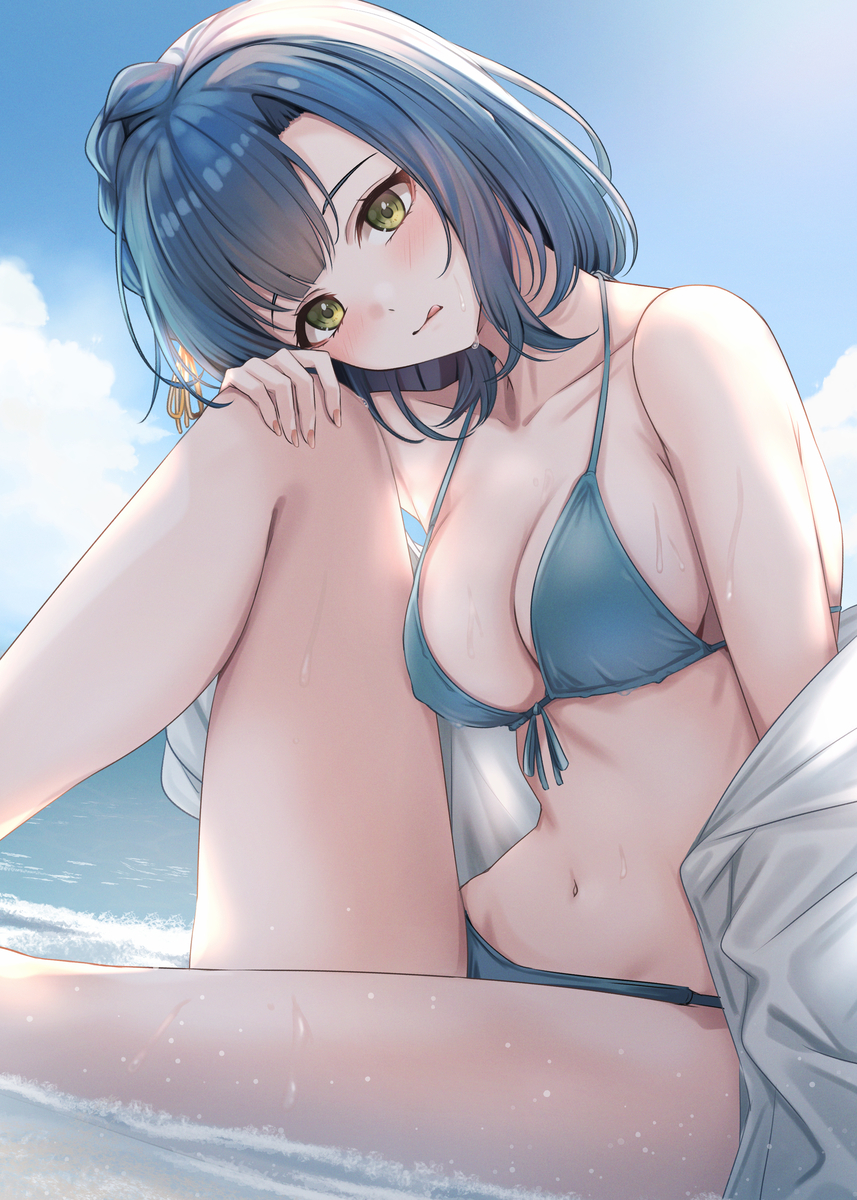 This is a pixiv picture whose title is 百合子は海と空が似合いますよね….