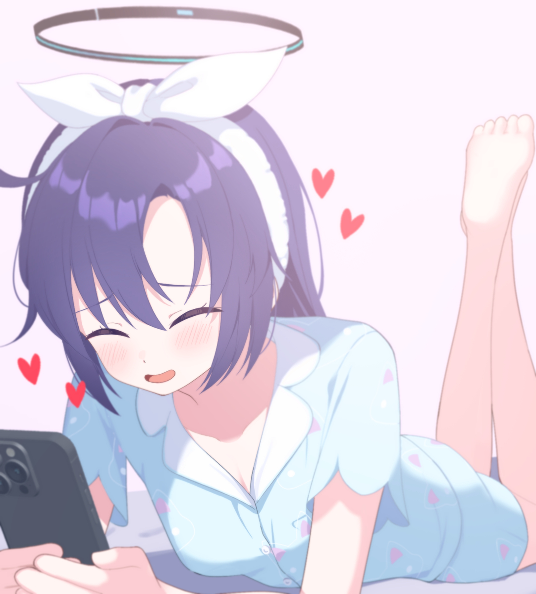 This is a pixiv picture whose title is モモトーク中.