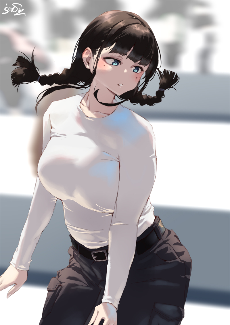 This is a pixiv picture whose title is みっしり感のある三つ編みちゃん.