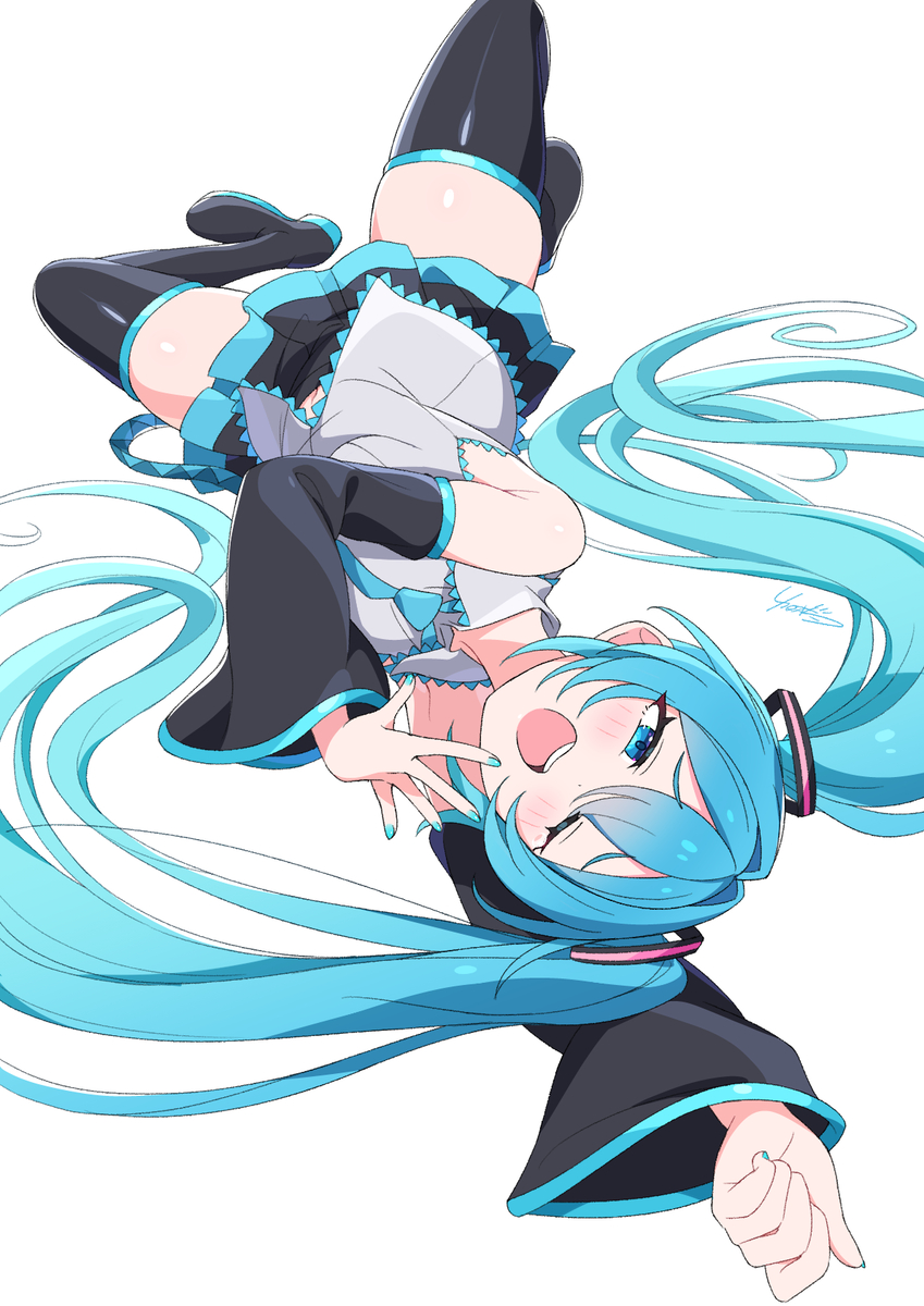 This is a pixiv picture whose title is 五月病ミクさん.