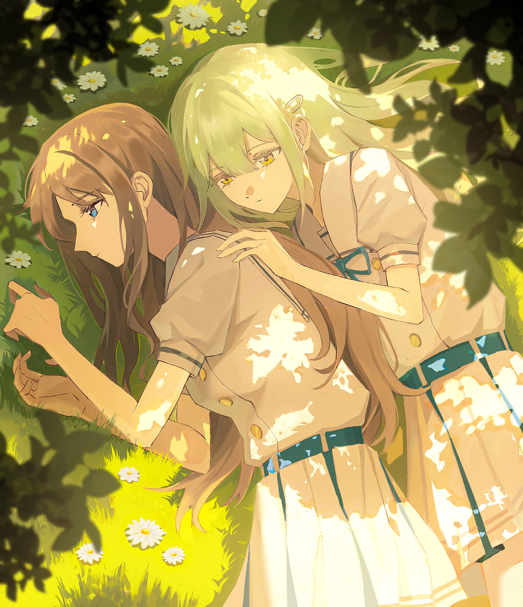 This is a pixiv picture whose title is 🦊❀🐇.